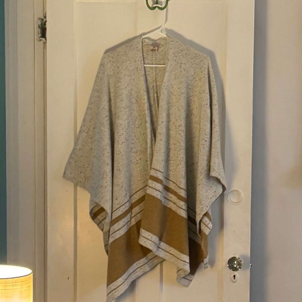 Soft Surroundings Sweater Womens White Leonie Shawl Wrap Wool Blend